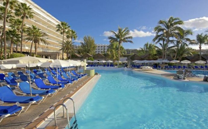 Costa Canaria - Adults Only - San Agustin, Gran Canaria | On the Beach