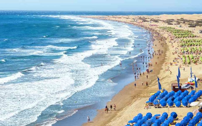 Gran Canaria Holidays & Package Deals 2017/18 | easyJet Holidays