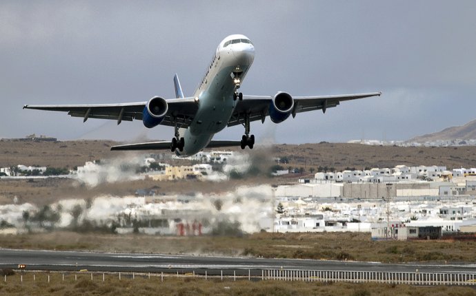 Gran Canaria seats from Germany to increase around 3% - Flight