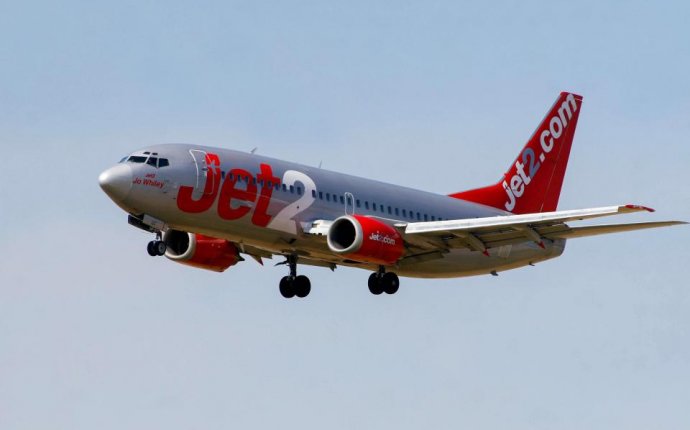 M1 shut as Jet2 flight from Gran Canaria plane aircraft emergency