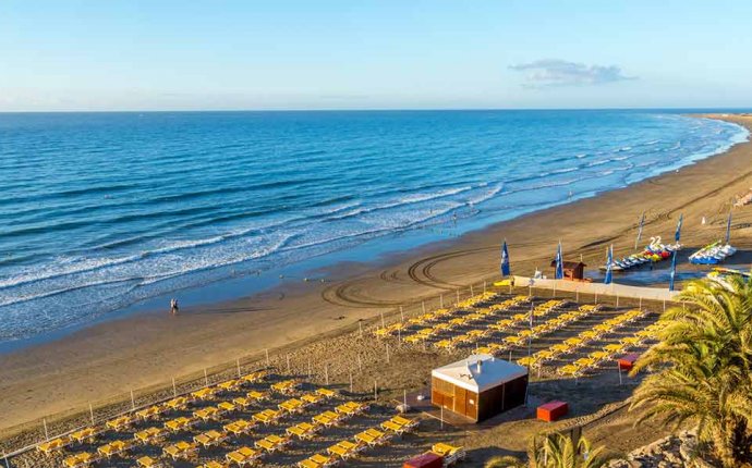 Playa Del Ingles Holidays & Package Deals 2017/18 | easyJet Holidays
