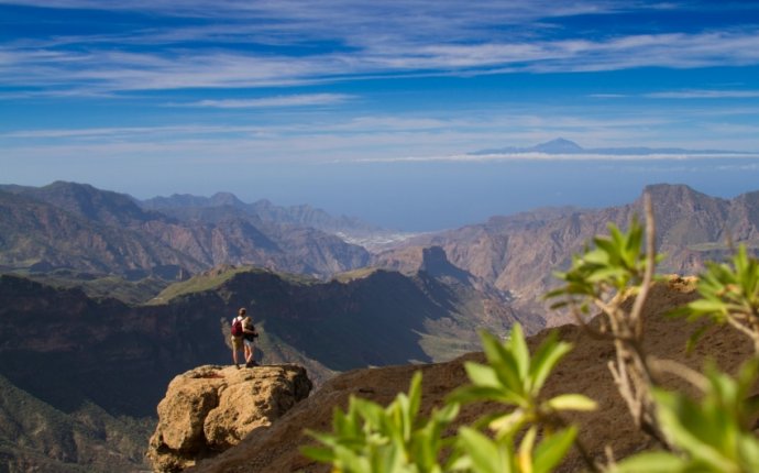 Walking in the Gran Canaria highlands | spain | Pinterest